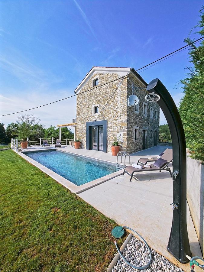 Villa Carica Krasica  外观 照片