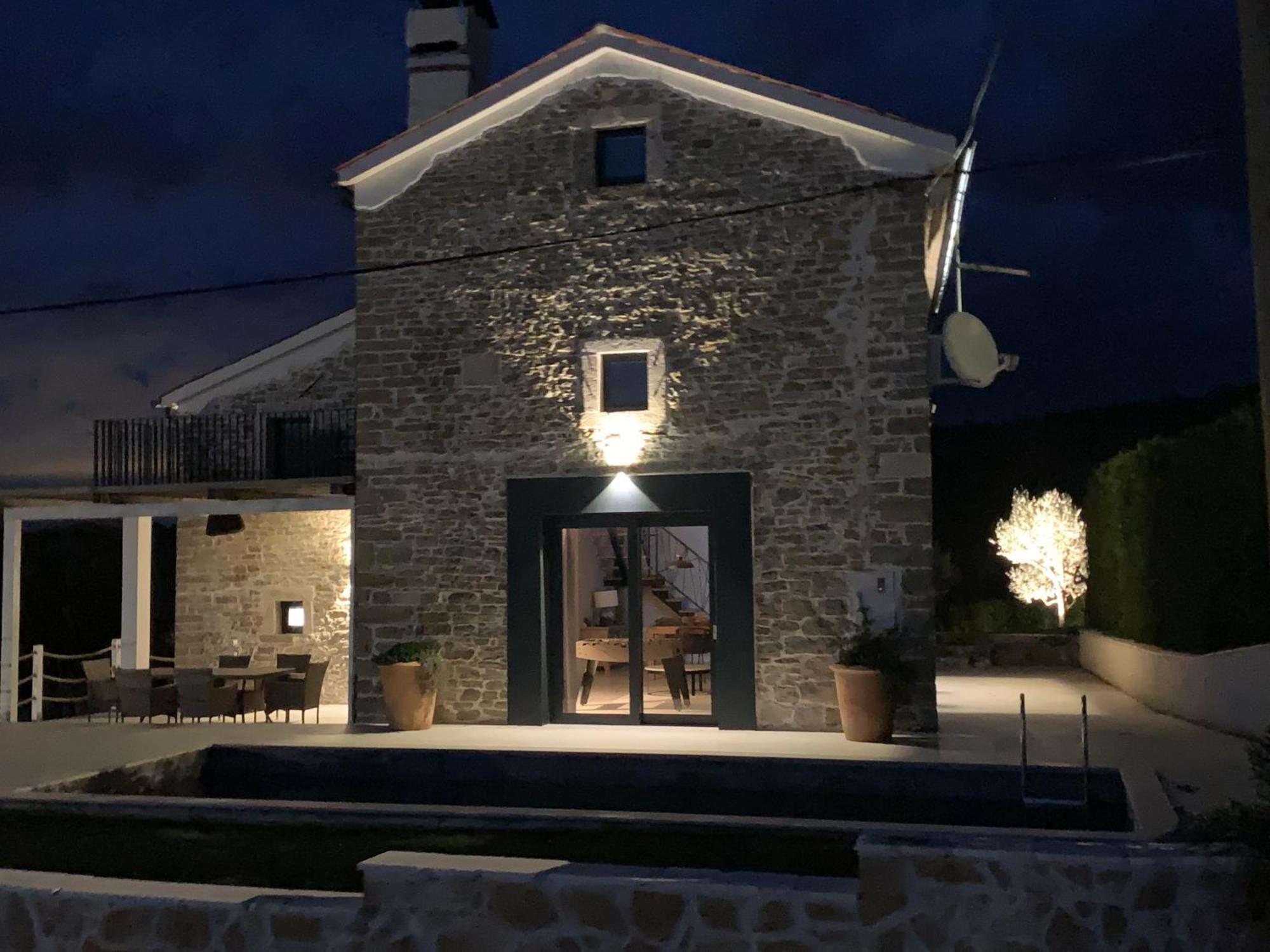 Villa Carica Krasica  外观 照片